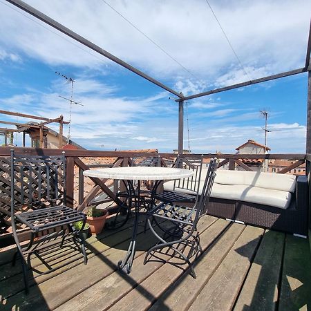 Апартаменти Biennale Terrace Венеція Екстер'єр фото